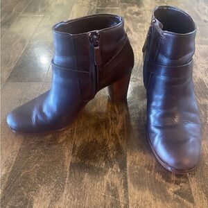 Cole Haan Brown Leather Booties sz 6